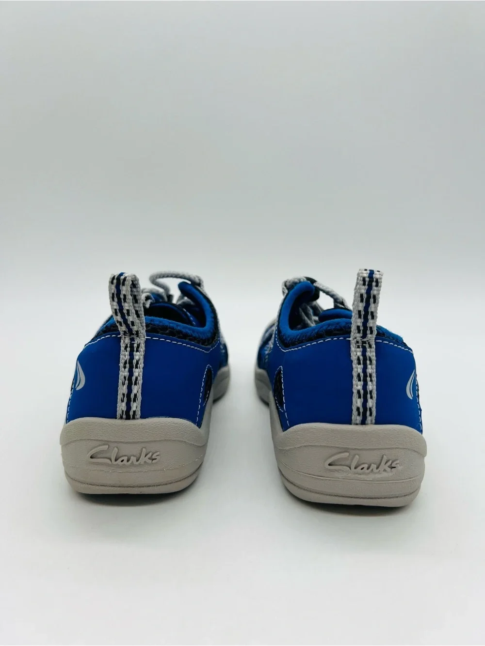 Clarks Blue and White Kids Water Resistant Hiking Sandals Size 11.5W